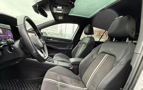 Volkswagen Golf VIII, 2023 год, 1 690 000 рублей, 10 фотография