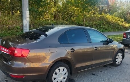 Volkswagen Jetta VI, 2011 год, 600 000 рублей, 6 фотография