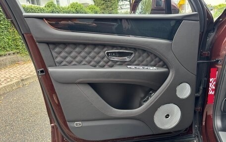Bentley Bentayga I, 2021 год, 22 000 000 рублей, 12 фотография