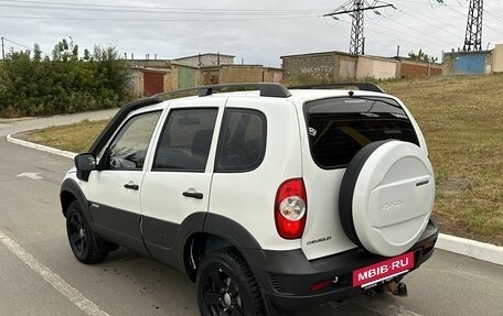 Chevrolet Niva I рестайлинг, 2015 год, 630 000 рублей, 7 фотография