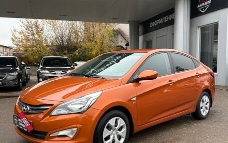 Hyundai Solaris II рестайлинг, 2015 год, 1 090 000 рублей, 3 фотография
