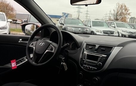 Hyundai Solaris II рестайлинг, 2015 год, 1 090 000 рублей, 16 фотография
