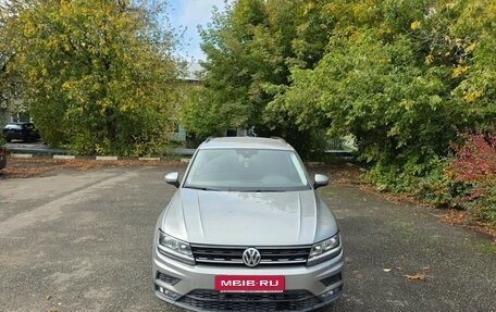 Volkswagen Tiguan II, 2019 год, 2 490 000 рублей, 5 фотография