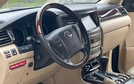 Lexus LX III, 2011 год, 3 250 000 рублей, 9 фотография