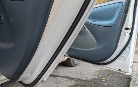 Toyota Vitz, 2000 год, 248 000 рублей, 3 фотография