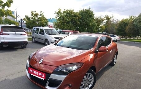 Renault Megane III, 2010 год, 880 000 рублей, 3 фотография