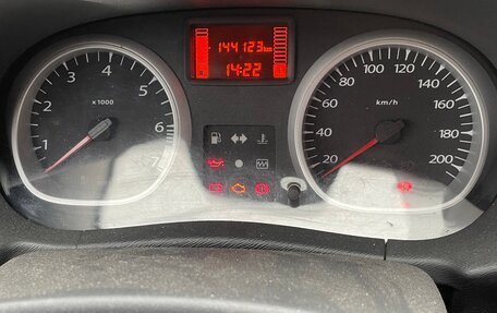 Renault Duster I рестайлинг, 2013 год, 850 000 рублей, 7 фотография
