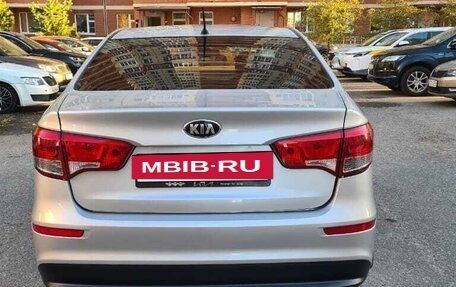 KIA Rio III рестайлинг, 2016 год, 720 000 рублей, 4 фотография