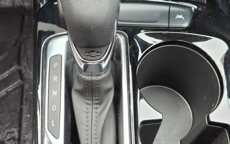 Chevrolet Trax, 2023 год, 2 500 000 рублей, 4 фотография