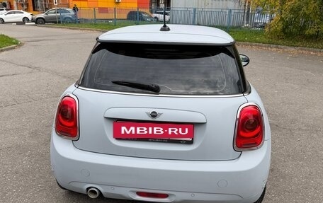 MINI Hatch, 2018 год, 1 300 000 рублей, 6 фотография