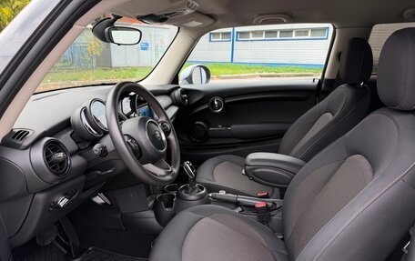 MINI Hatch, 2018 год, 1 300 000 рублей, 12 фотография