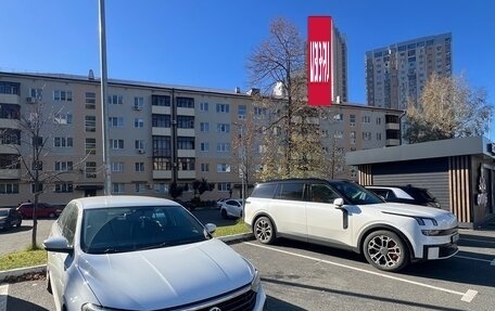 Volkswagen Polo VI (EU Market), 2021 год, 1 570 000 рублей, 2 фотография