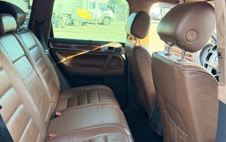 Volkswagen Touareg III, 2005 год, 420 000 рублей, 7 фотография