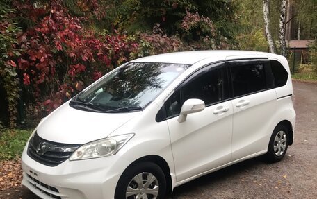Honda Freed I, 2013 год, 1 220 000 рублей, 1 фотография