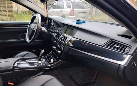 BMW 5 серия, 2011 год, 1 300 000 рублей, 8 фотография