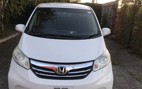 Honda Freed I, 2013 год, 1 220 000 рублей, 2 фотография
