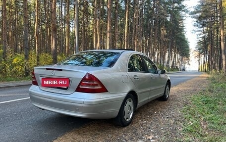 Mercedes-Benz C-Класс, 2000 год, 350 000 рублей, 3 фотография