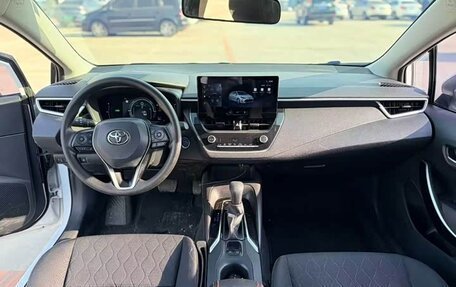 Toyota Corolla, 2023 год, 1 250 111 рублей, 8 фотография