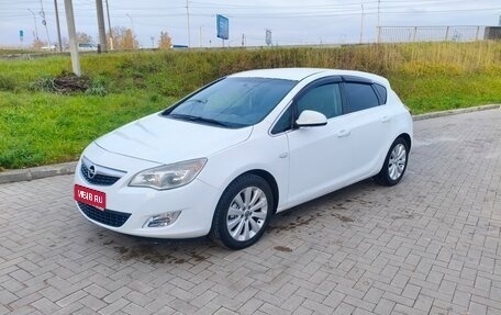 Opel Astra J, 2011 год, 500 000 рублей, 1 фотография