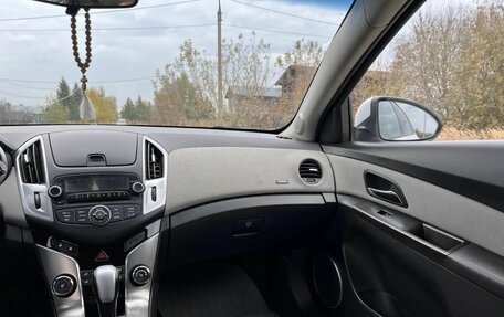 Chevrolet Cruze II, 2013 год, 475 000 рублей, 10 фотография