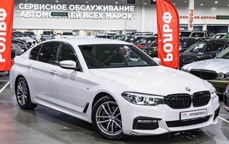 BMW 5 серия, 2017 год, 3 099 700 рублей, 4 фотография