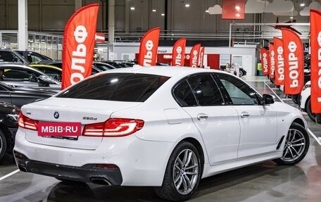 BMW 5 серия, 2017 год, 3 099 700 рублей, 6 фотография