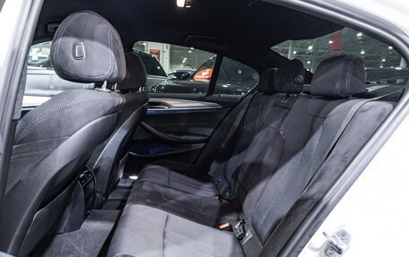 BMW 5 серия, 2017 год, 3 099 700 рублей, 12 фотография