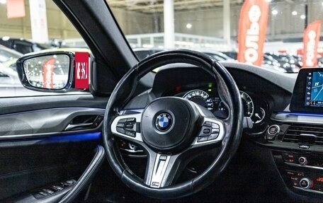 BMW 5 серия, 2017 год, 3 099 700 рублей, 23 фотография