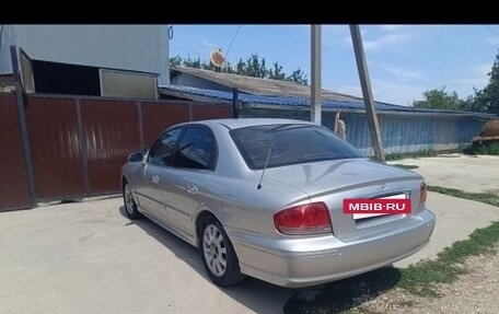 Hyundai Sonata IV рестайлинг, 2001 год, 250 000 рублей, 2 фотография