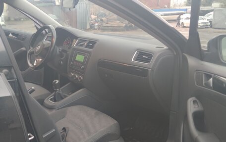 Volkswagen Jetta VI, 2014 год, 780 000 рублей, 8 фотография