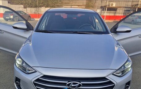 Hyundai Elantra VI рестайлинг, 2017 год, 1 522 000 рублей, 18 фотография