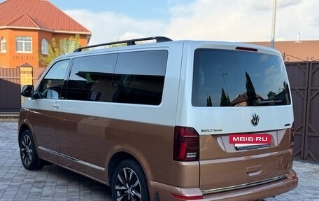 Volkswagen Multivan T6 рестайлинг, 2020 год, 4 990 000 рублей, 4 фотография