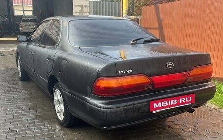 Toyota Vista, 1994 год, 190 000 рублей, 3 фотография