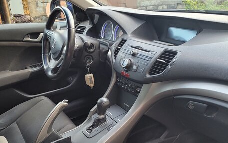 Honda Accord VIII рестайлинг, 2008 год, 990 000 рублей, 11 фотография
