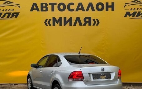 Volkswagen Polo VI (EU Market), 2013 год, 740 000 рублей, 3 фотография