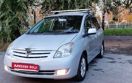 Toyota Corolla Spacio II, 2003 год, 700 000 рублей, 8 фотография
