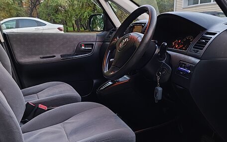 Toyota Corolla Spacio II, 2003 год, 700 000 рублей, 27 фотография