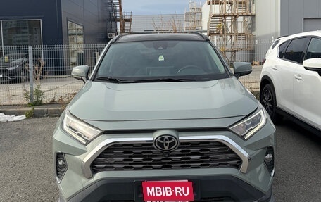 Toyota RAV4, 2019 год, 2 999 999 рублей, 3 фотография