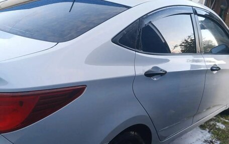 Hyundai Solaris II рестайлинг, 2014 год, 970 000 рублей, 3 фотография