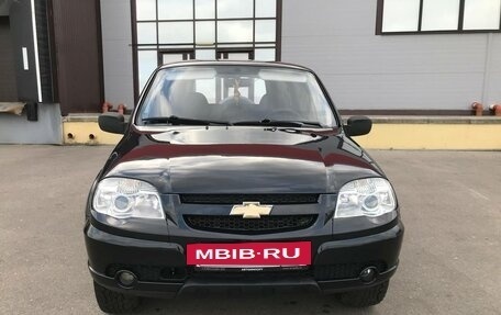 Chevrolet Niva I рестайлинг, 2011 год, 499 000 рублей, 2 фотография