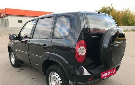 Chevrolet Niva I рестайлинг, 2011 год, 499 000 рублей, 7 фотография