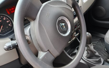 Renault Sandero I, 2011 год, 710 000 рублей, 8 фотография