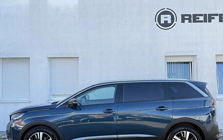 Peugeot 5008 II, 2023 год, 2 490 000 рублей, 4 фотография