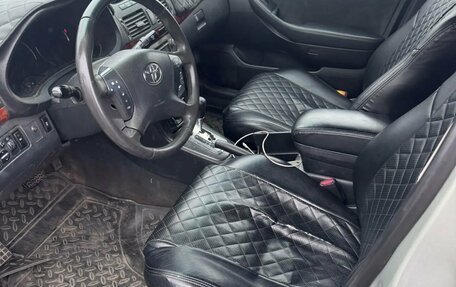 Toyota Avensis III рестайлинг, 2004 год, 439 000 рублей, 6 фотография