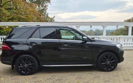 Mercedes-Benz M-Класс, 2015 год, 2 700 000 рублей, 3 фотография