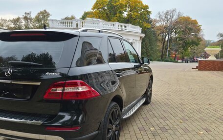 Mercedes-Benz M-Класс, 2015 год, 2 700 000 рублей, 4 фотография