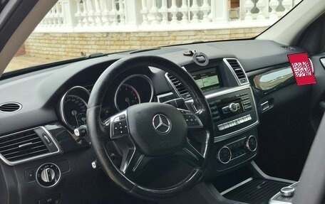 Mercedes-Benz M-Класс, 2015 год, 2 700 000 рублей, 9 фотография