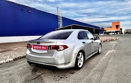 Honda Accord VIII рестайлинг, 2011 год, 875 000 рублей, 4 фотография