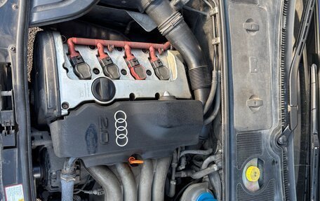 Audi A4, 2002 год, 400 000 рублей, 24 фотография