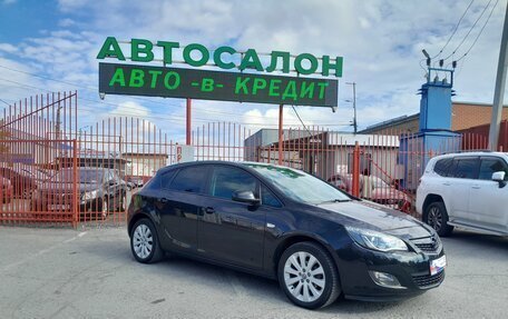Opel Astra J, 2012 год, 718 000 рублей, 2 фотография